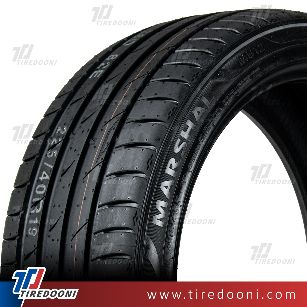 لاستیک خودرو مارشال سایز 245/45R20  مدل گل MU12