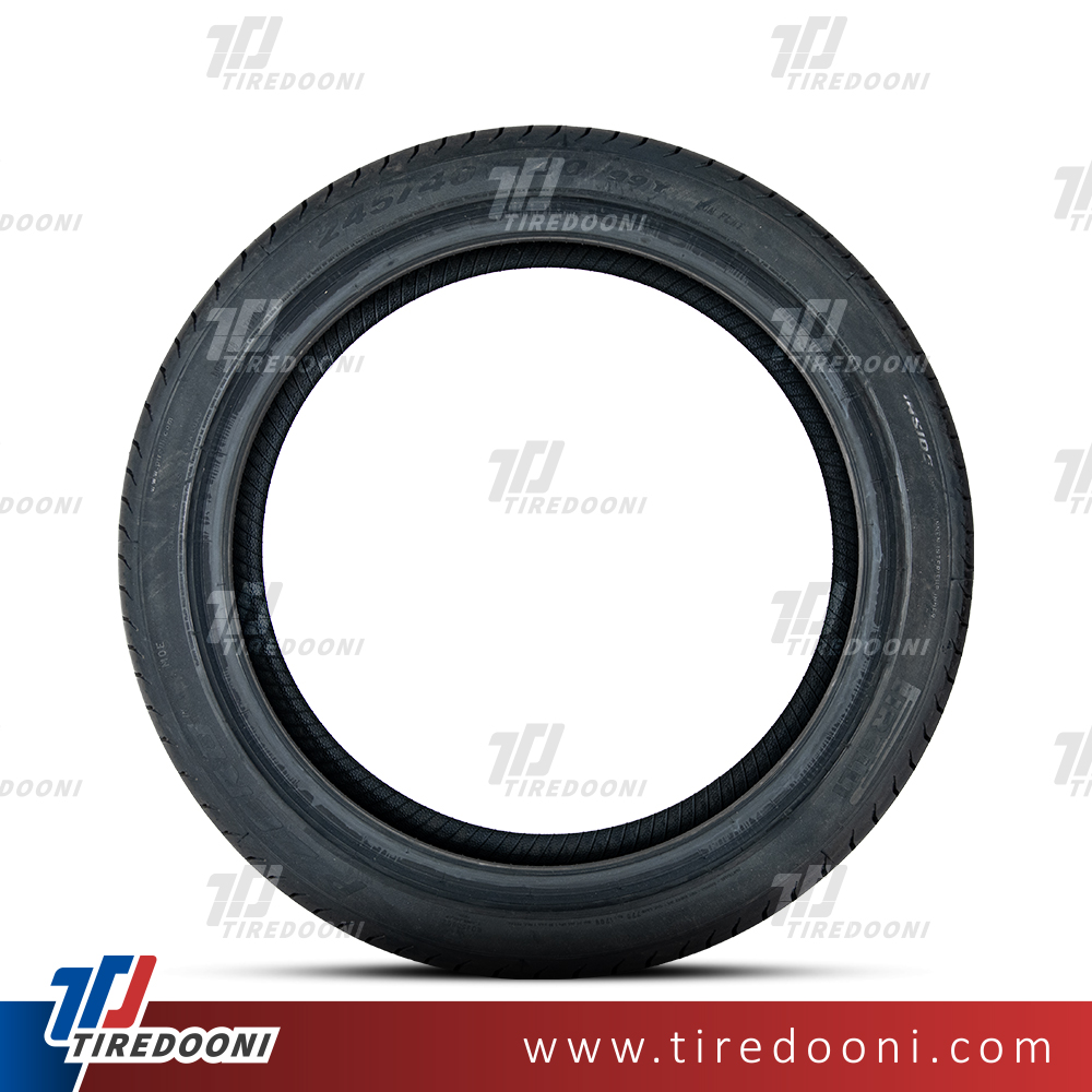 لاستیک خودرو پیرلی سایز 285/30R19 مدل گل PZERO