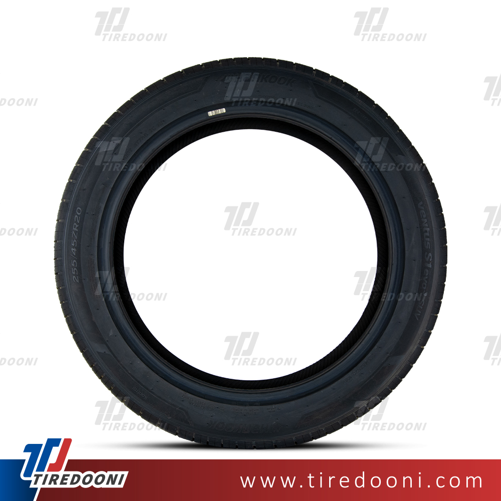 لاستیک خودرو هانکوک سایز 225/45R17  مدل گل K127