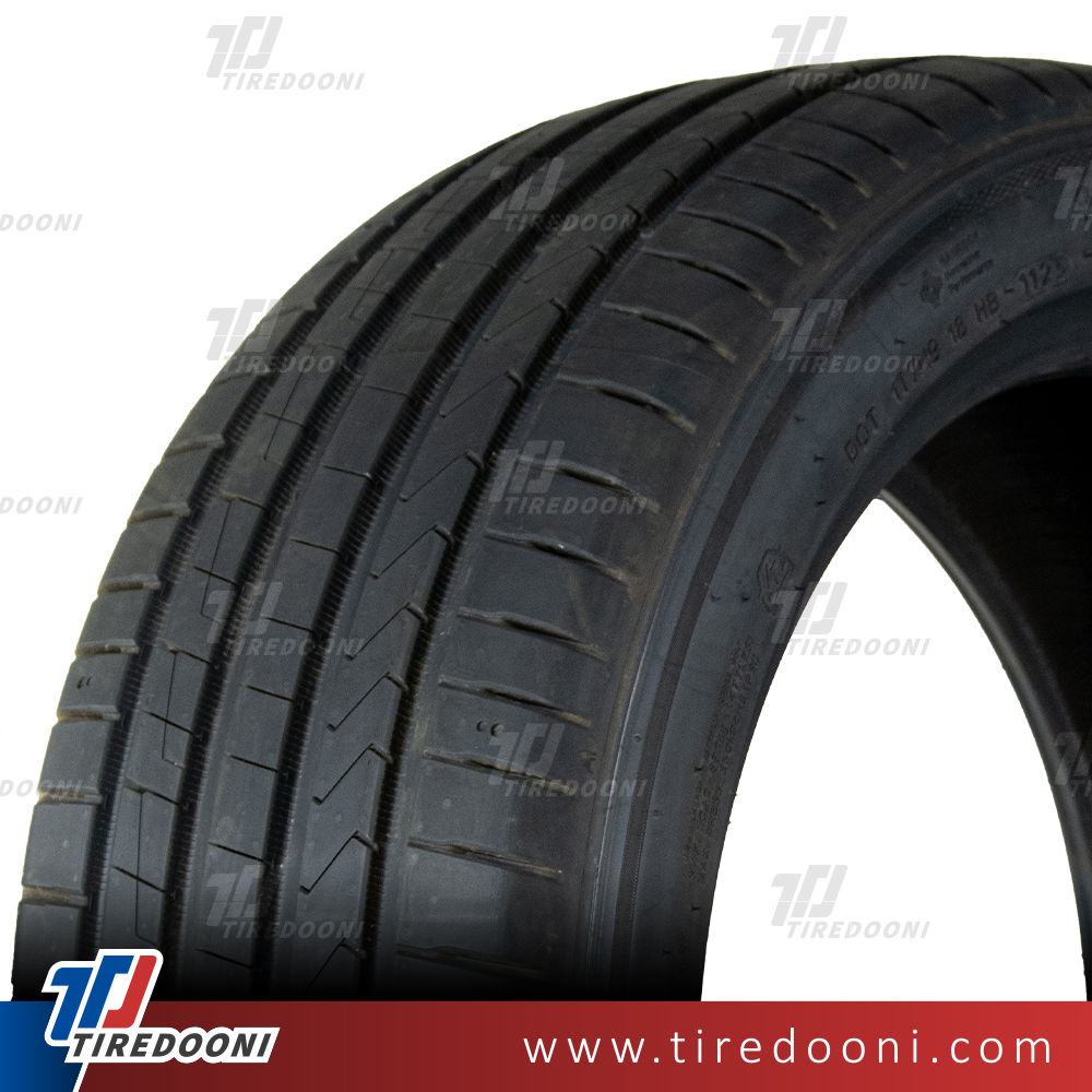 لاستیک خودرو هانکوک سایز 235/45R18 مدل گل K135