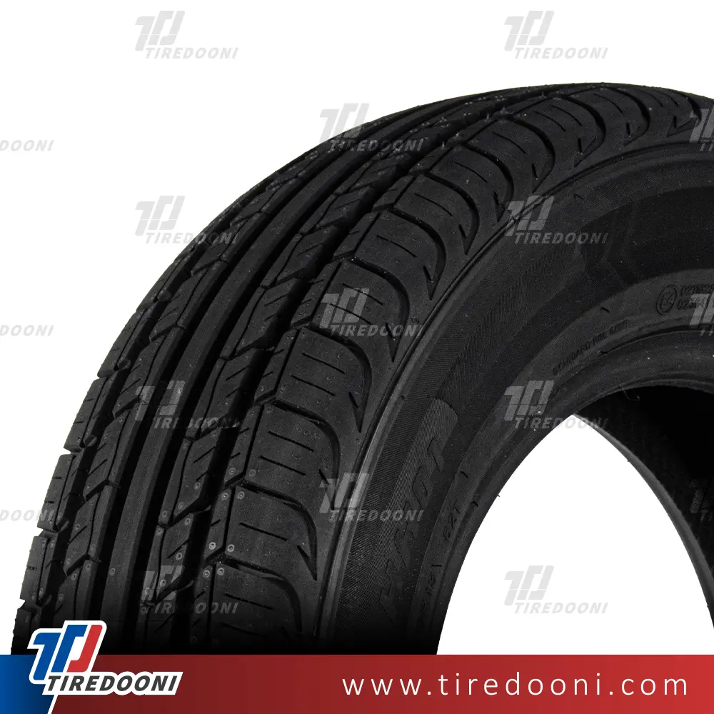 لاستیک خودرو بلک هاک سایز 205/55R16  مدل گل HH01